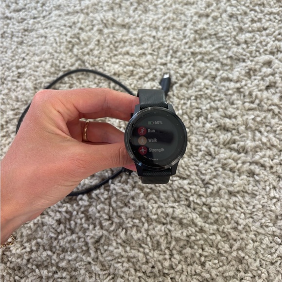Garmin Vivoactive - Picture 1 of 3